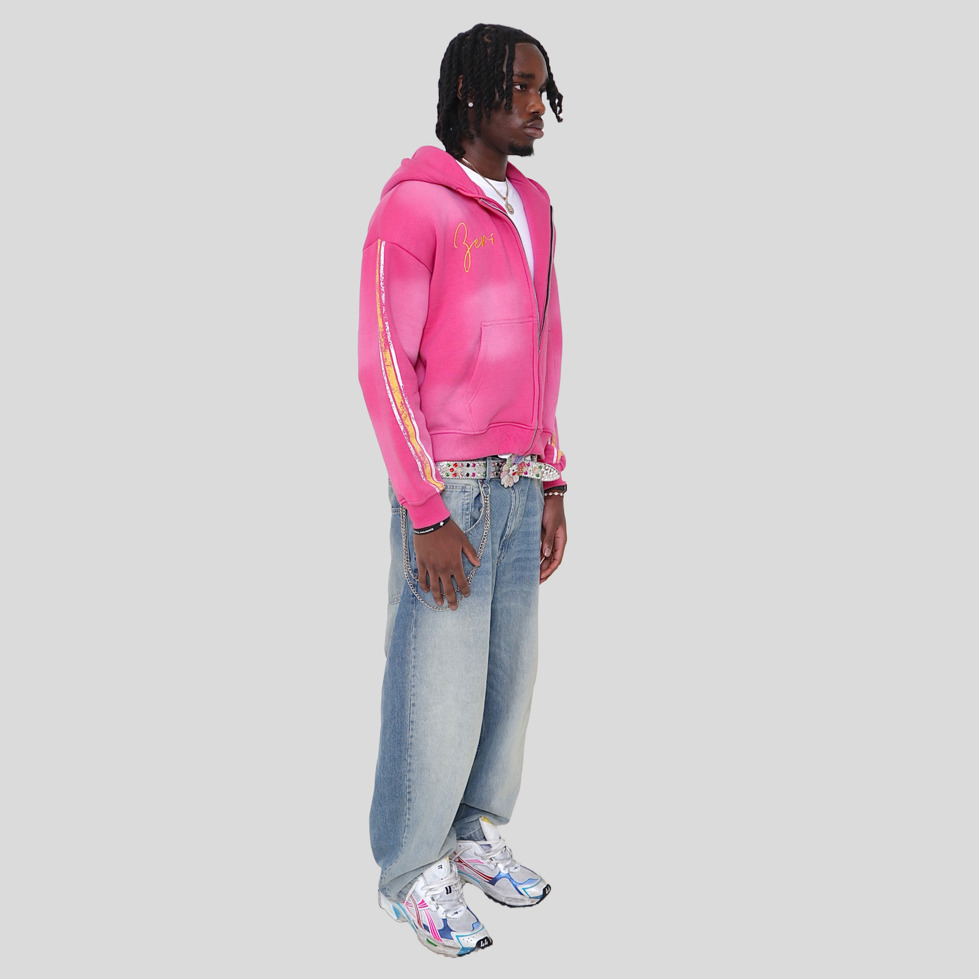 Zeri Logo Hoodie (Pink) – ZERIBRAND