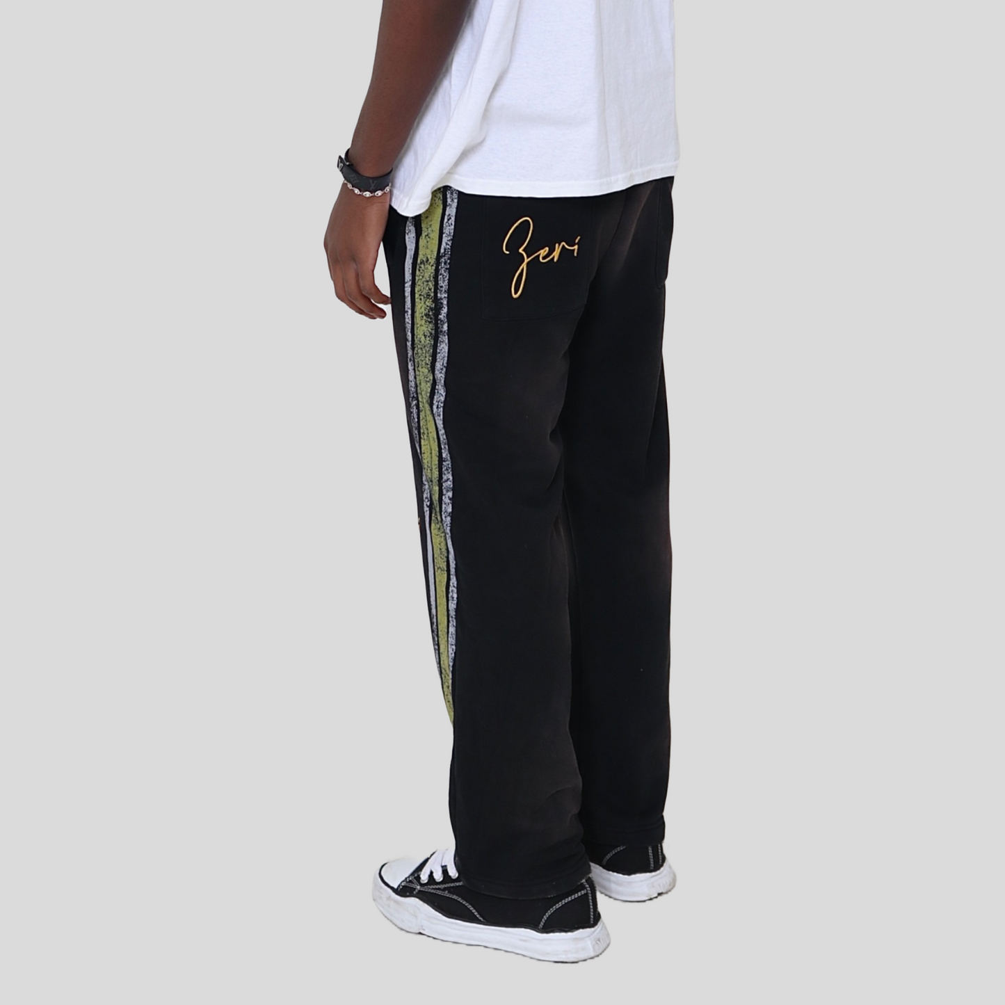 Zeri Logo Pants (Black)